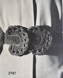 Crocheted belt in red