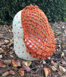 Leaf snood in pumpkin